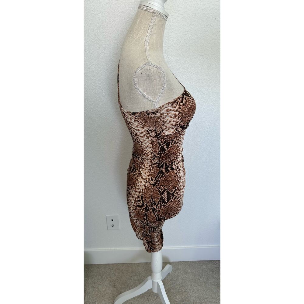 Fashion Magazine One-Shoulder Asymmetrical Cutout Snake Skin Mini Dress - S - Picture 4 of 6